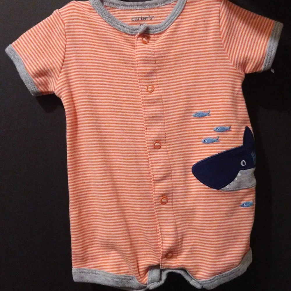 CARTERS 5 Rompers- NB